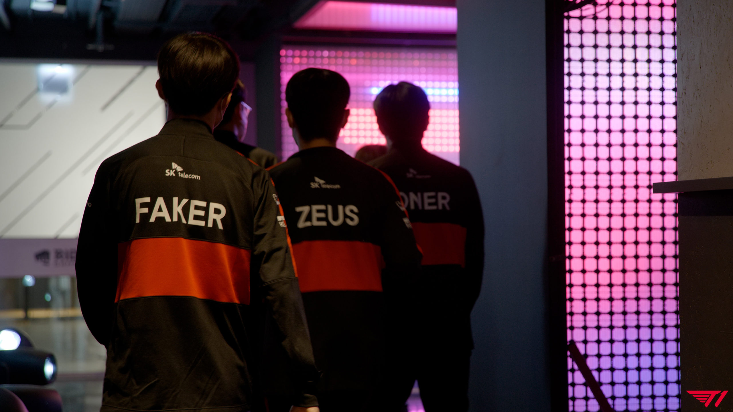 LoL: Podemos comparar a SKT de 2015 com a T1 de 2022?