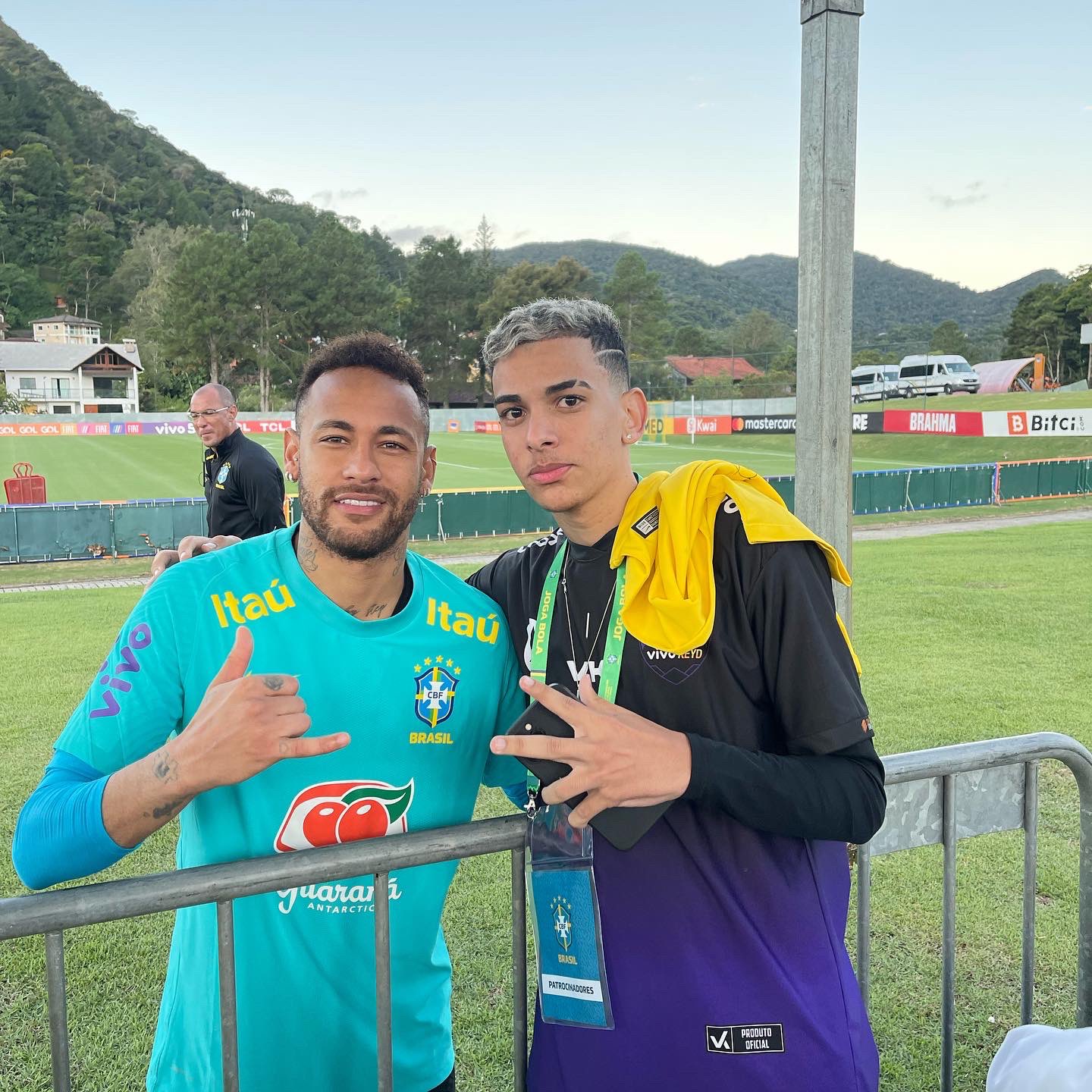 Free Fire: Jogadores da Keyd visitam treino da Seleção Brasileira: “Melhor dia da minha vida”