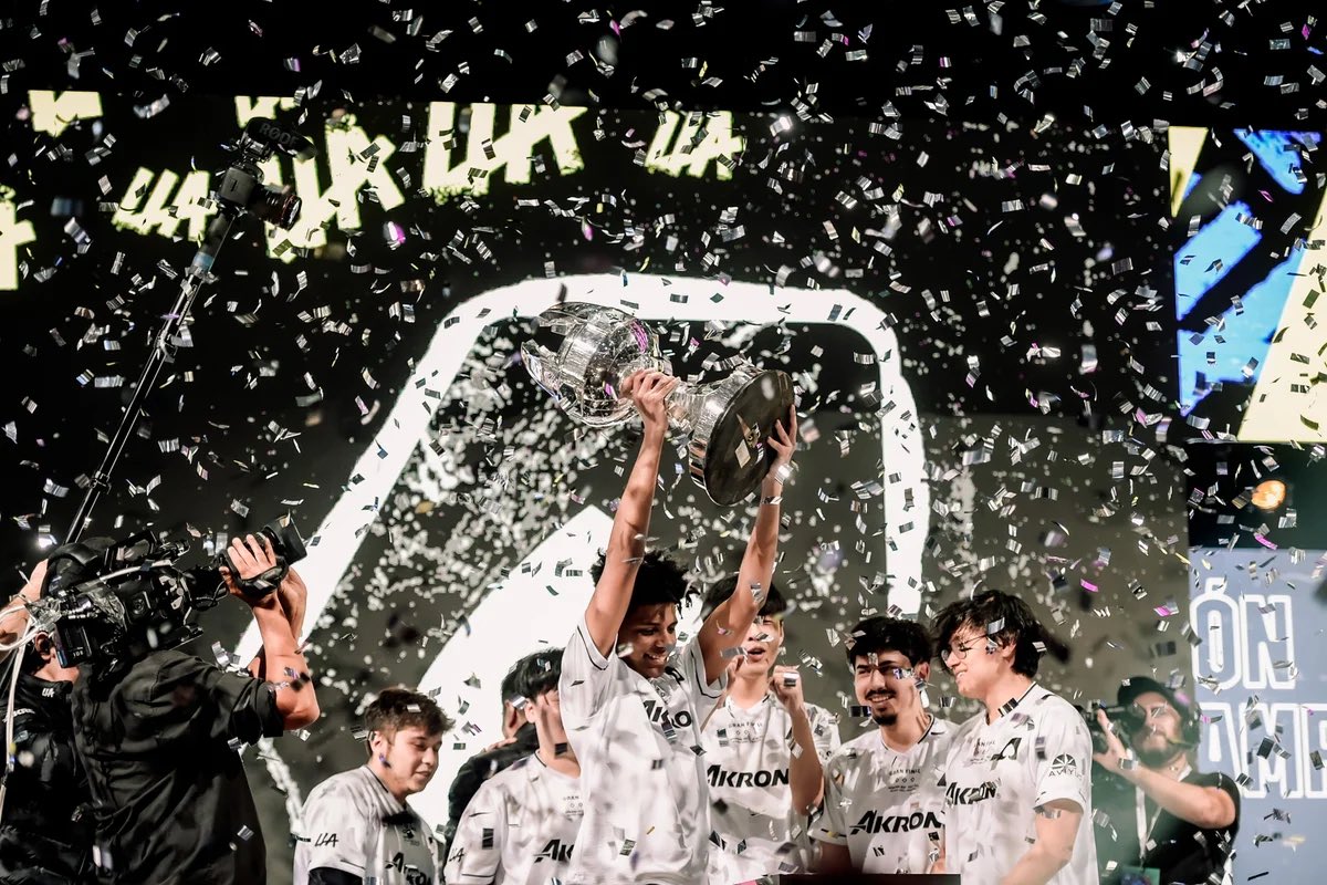 MSI 2022: PSG Talon e Team AZE se classificam para o torneio