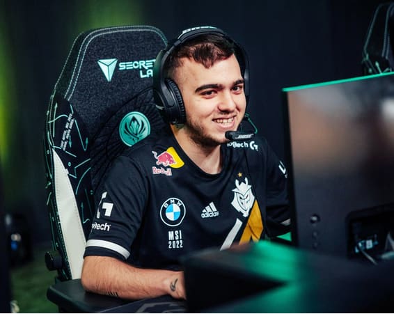 MSI 2022: Flakked tem o maior KDA e farm da Fase de Grupos