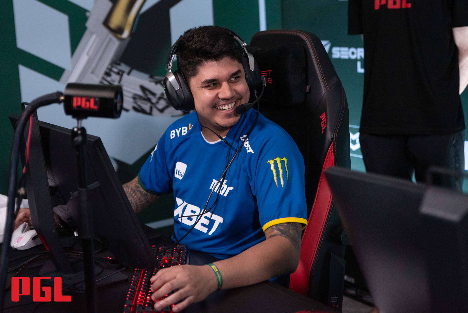 CS:GO: Imperial negocia com JOTA para substituir fer, diz site