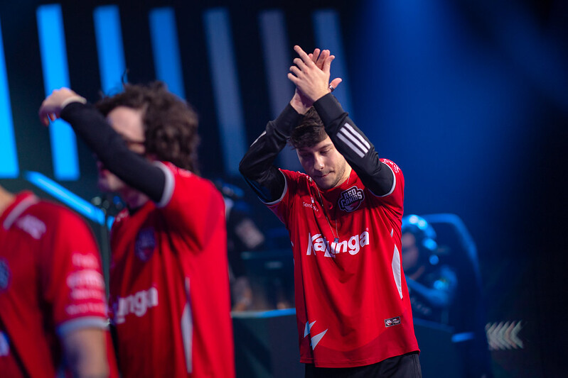 CBLOL 2022: RED coloca jogadores à venda