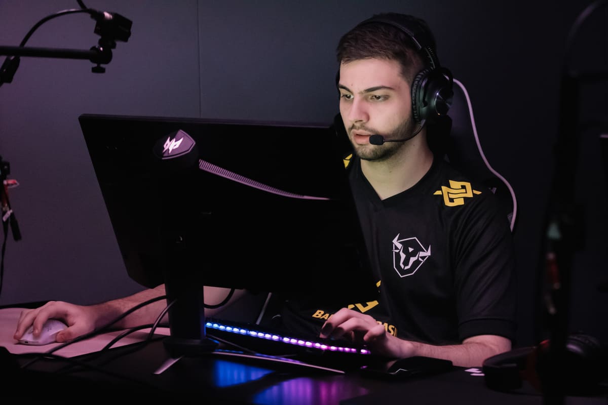 Copa Elite Six: w7m vence e enfrenta FaZe na final