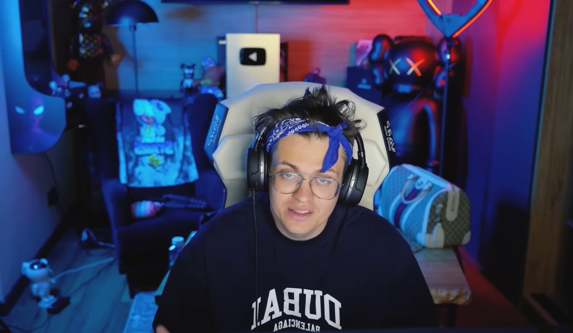 CS:GO: Streamer troca seu inventário de skins por BMW