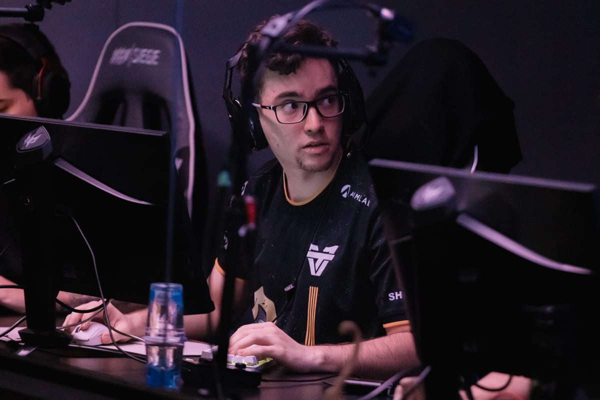 R6: Team oNe é campeã da Copa do Brasil