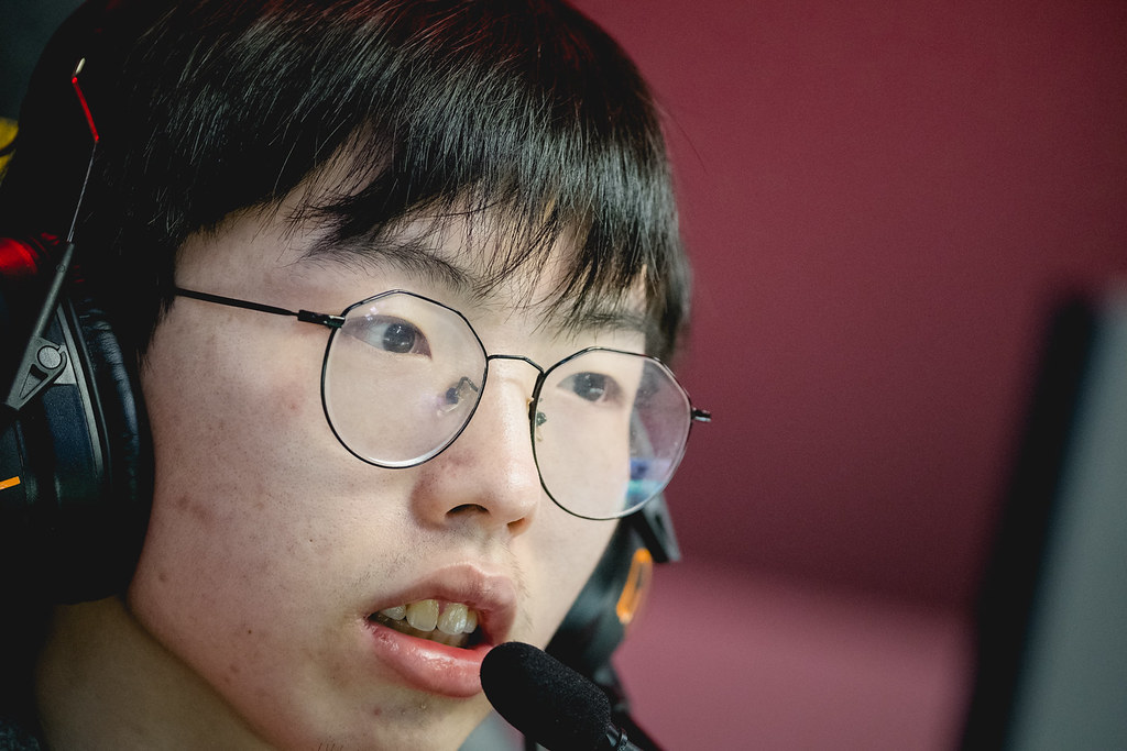 LoL: Ex-INTZ, Tianci é banido permanentemente por Match Fixing na China