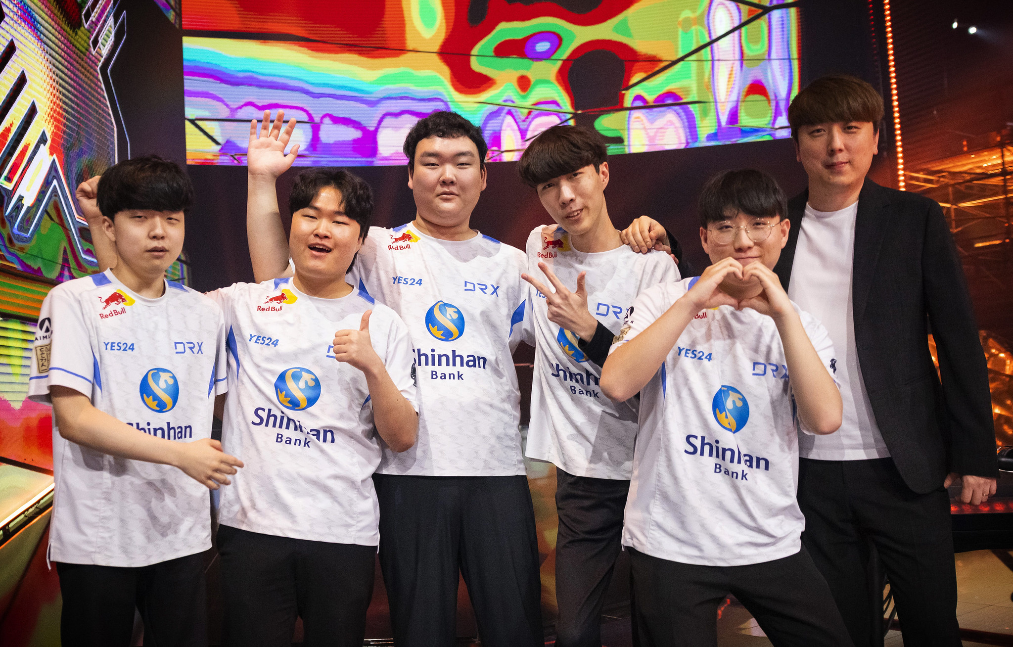 VALORANT Champions 2022: Quarto dia termina com DRX nos playoffs e vitória da FPX