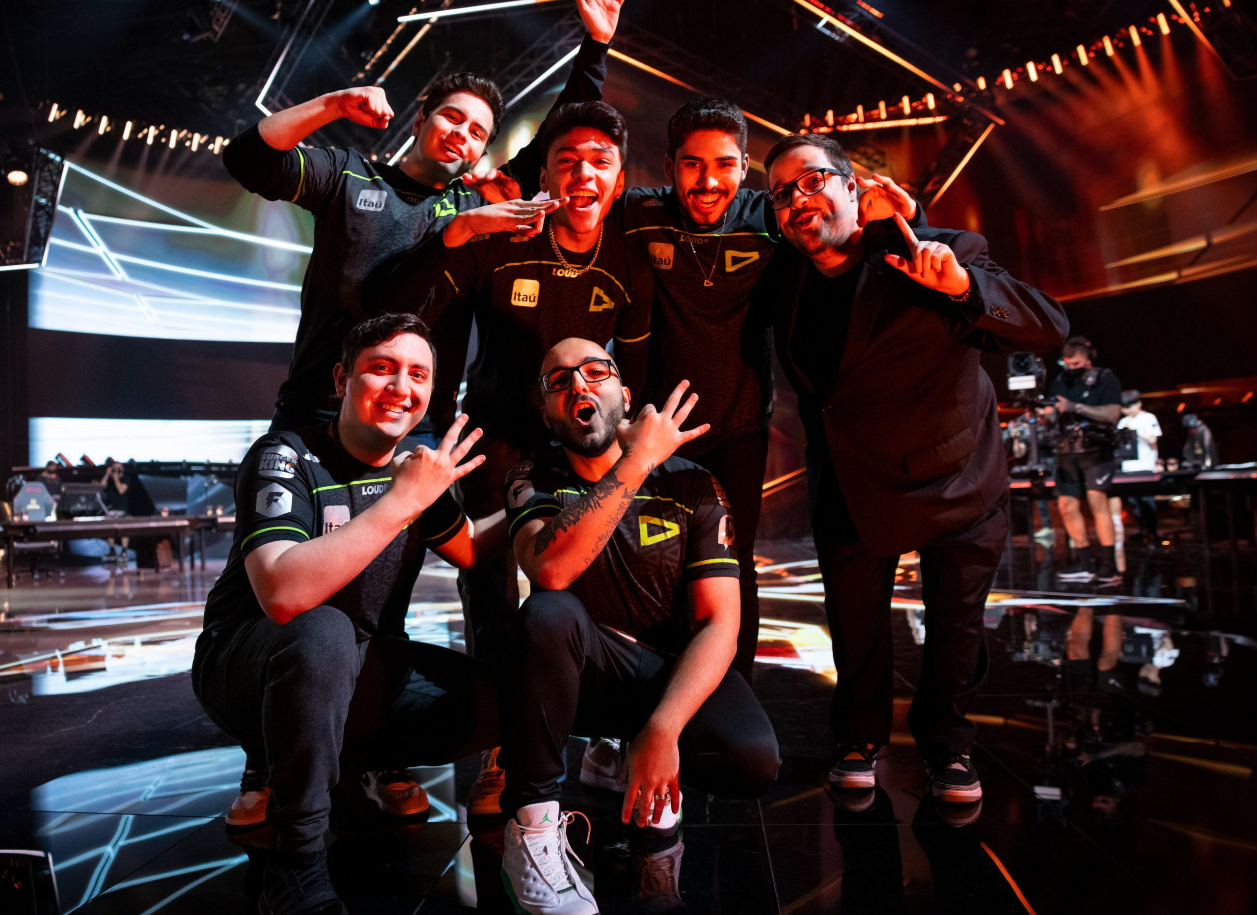 VALORANT Champions 2022: Jogadores da LOUD comemoram título nas redes sociais