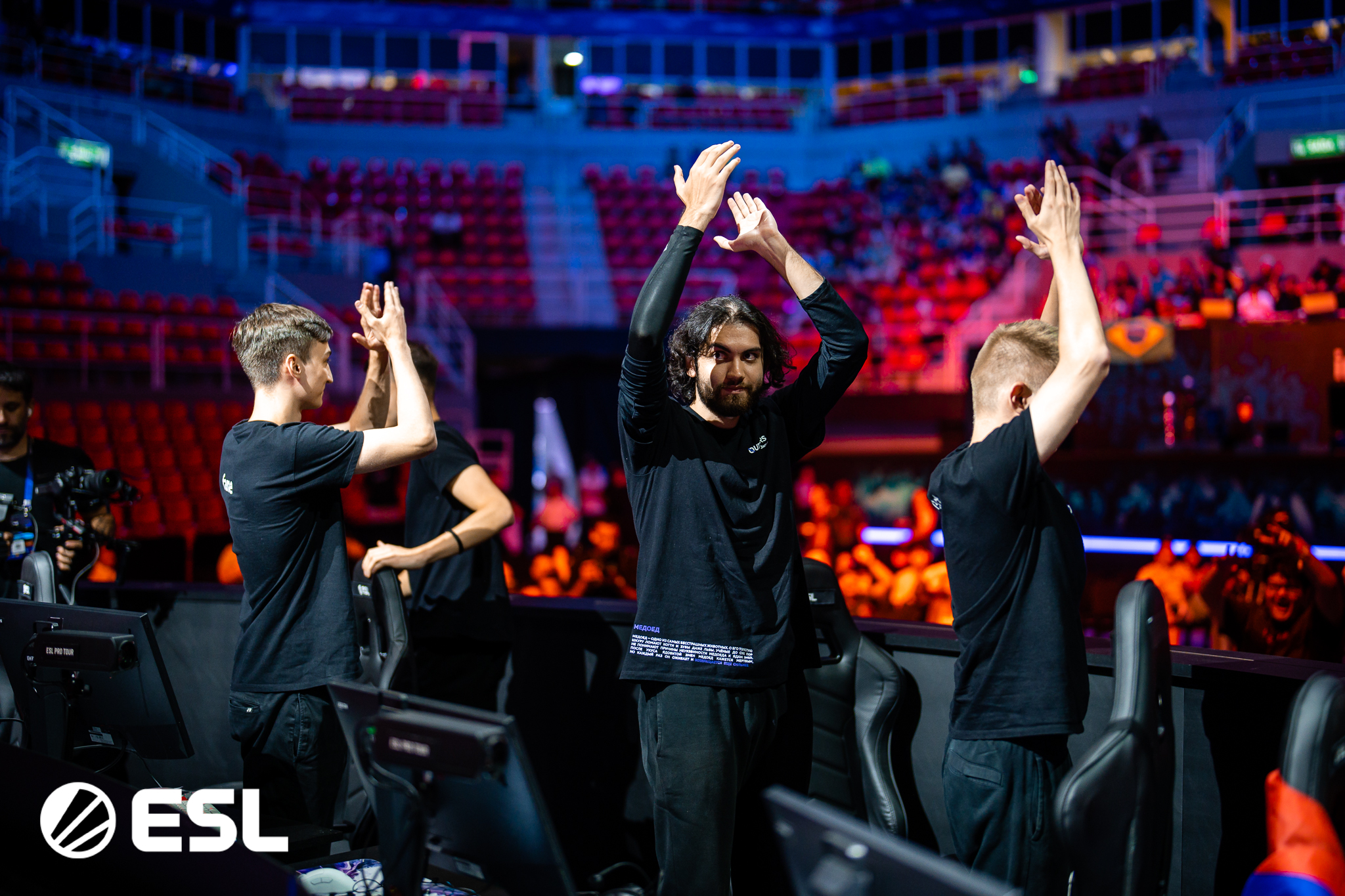 IEM Rio Major 2022: Outsiders e MOUZ vencem e avançam para as semifinais