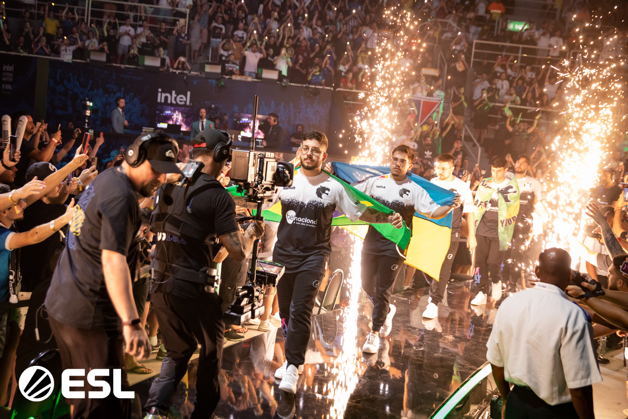 IEM Brazil 2023: Com FURIA, ESL divulga lista de times convidados