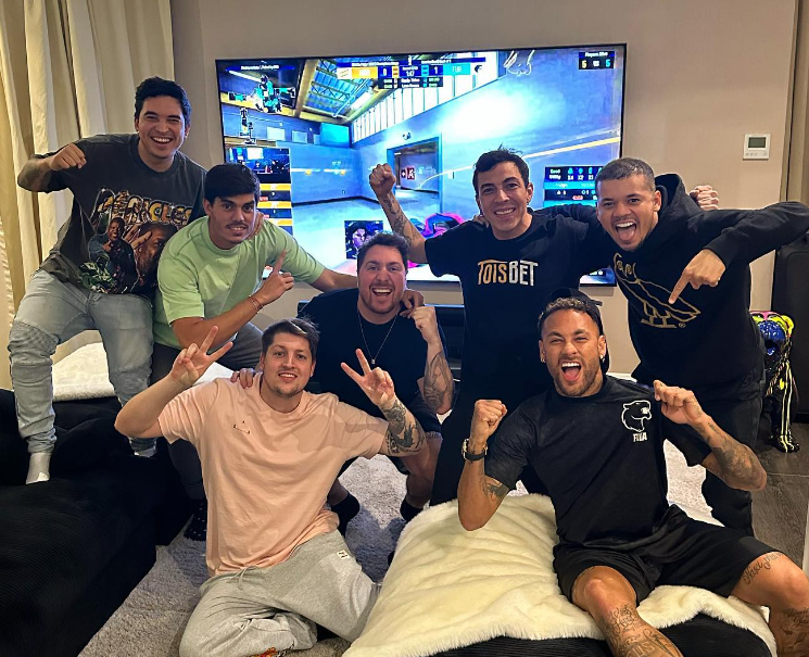 IEM Rio Major 2022: Neymar vai à loucura com vitória da FURIA sobre a NAVI