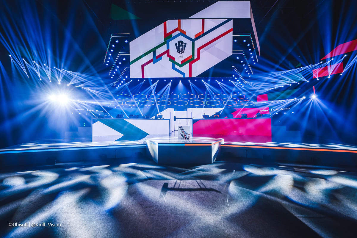 Six Invitational 2023: Queda de servidores atrapalham equipes na preparação