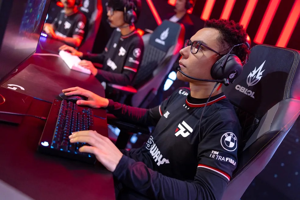 CBLOL 2023: “Vou fazer o que for preciso pra ser campeão”, diz Damage sobre final contra a LOUD