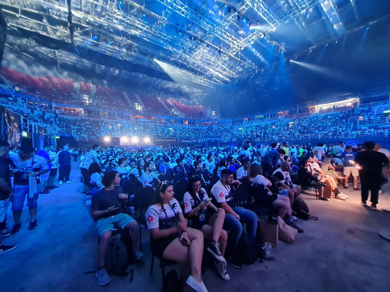 IEM Rio 2023: Torcida marca presença no primeiro dia de playoffs