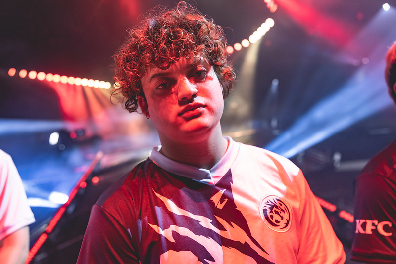 VALORANT: Torcedores da LOUD pedem contratação de kiNgg