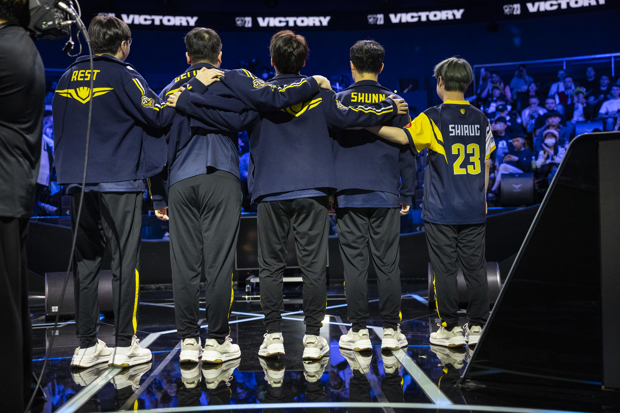 Worlds 2023: Team Whales vence a BDS; CFO também avança no torneio