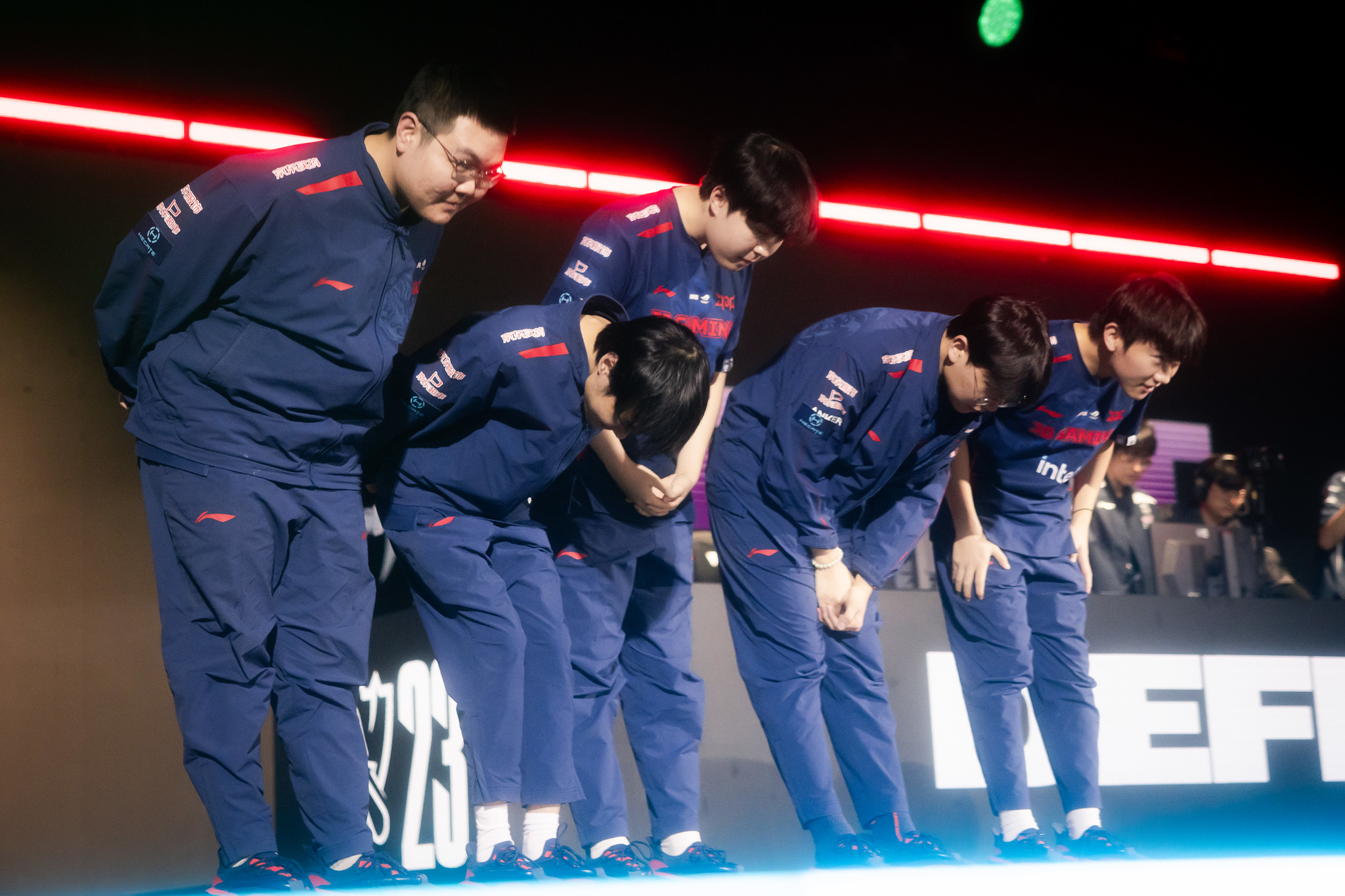 Worlds 2023: JDG e Gen.G confirmam vaga nos playoffs do torneio