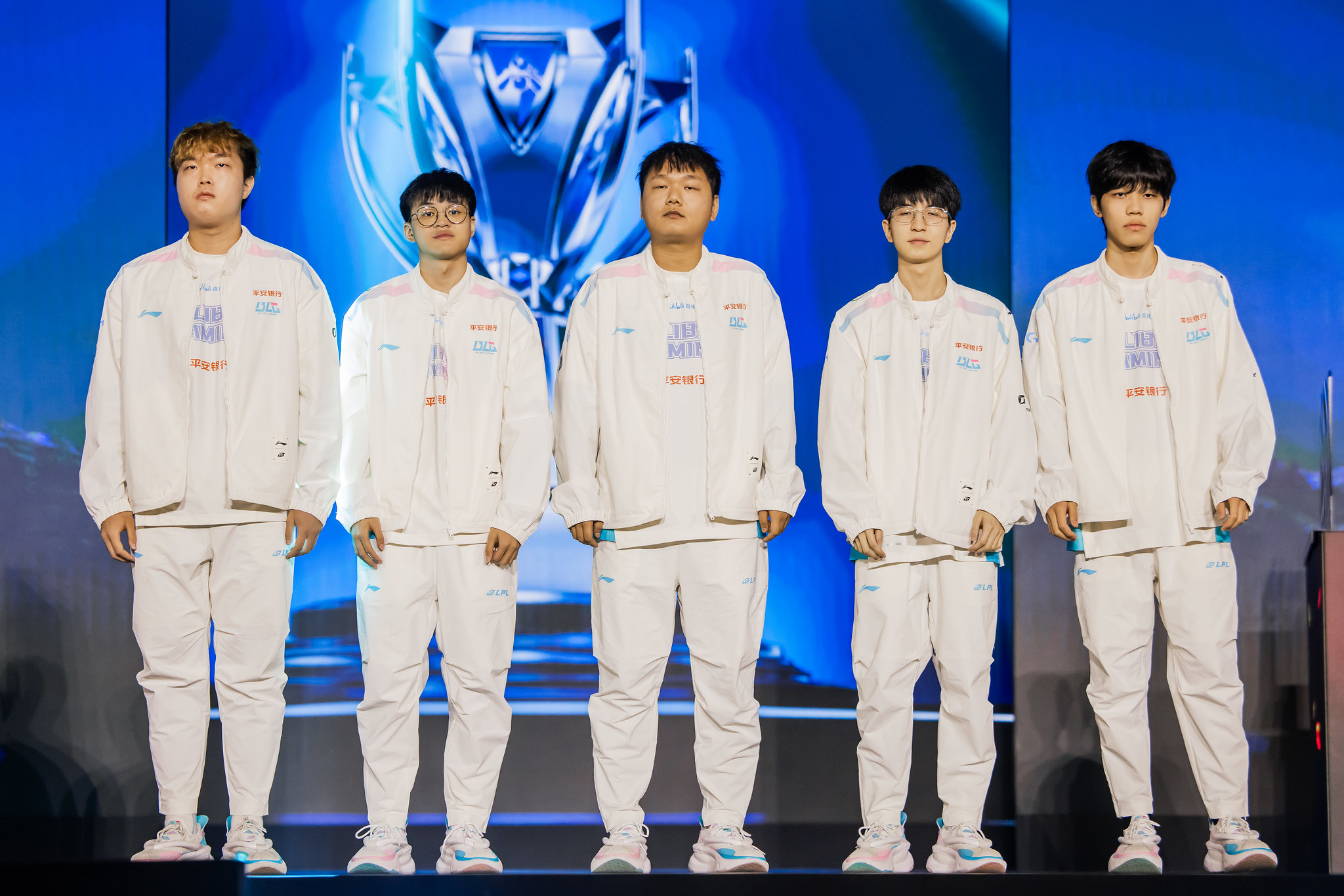 Worlds 2023: BLG surpreende, elimina a Gen.G e avança para a semifinal