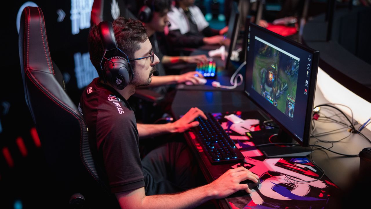 CBLOL 2024: “Eu estou feliz de ter voltado, mas não pela performance”, diz Fluxo Shini