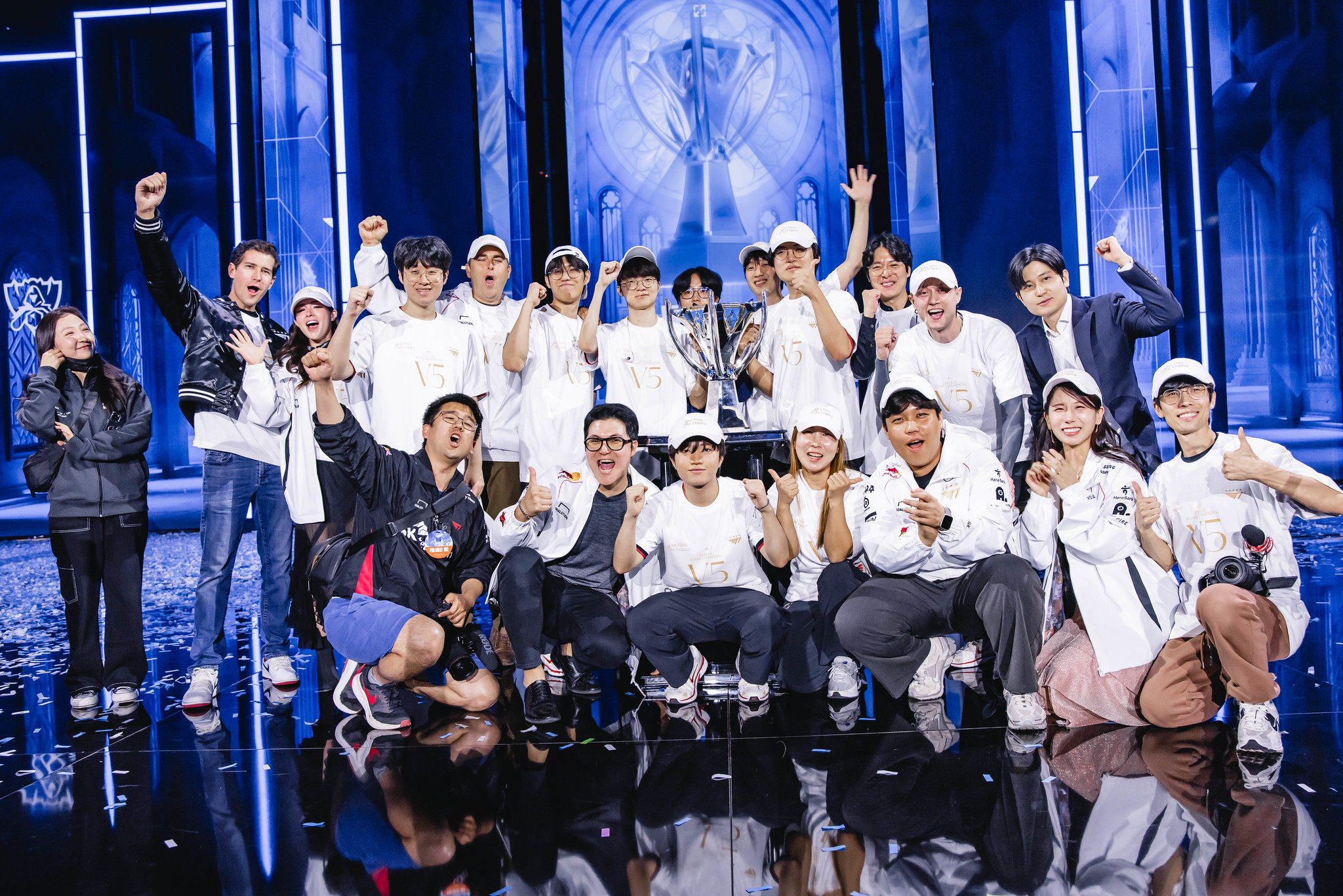 Worlds 2024: “Indiscutivelmente o maior elenco da história”, diz CEO da T1 após título mundial