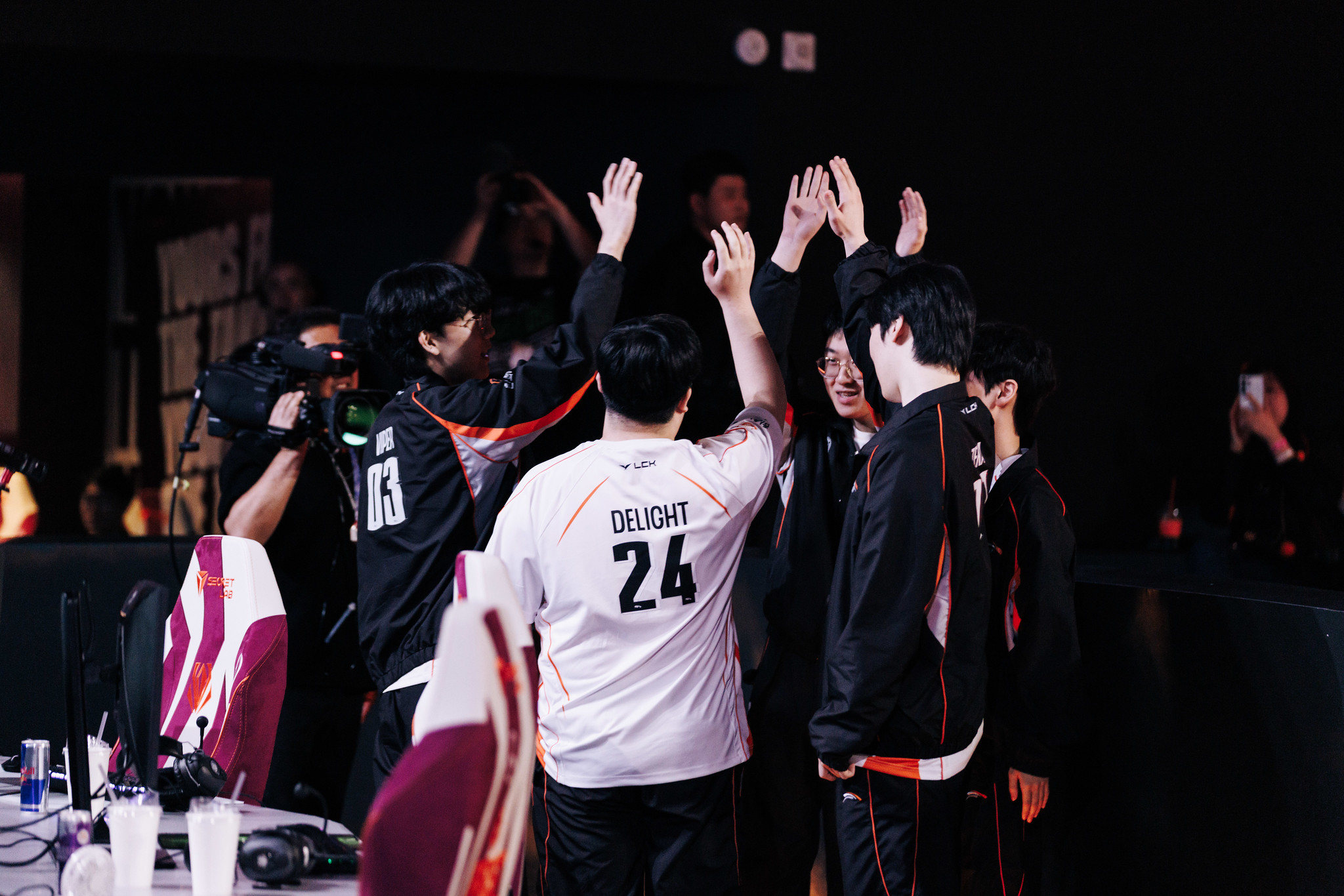 First Stand 2025: CFO vence e complica a Team Liquid; HLE segue invicta