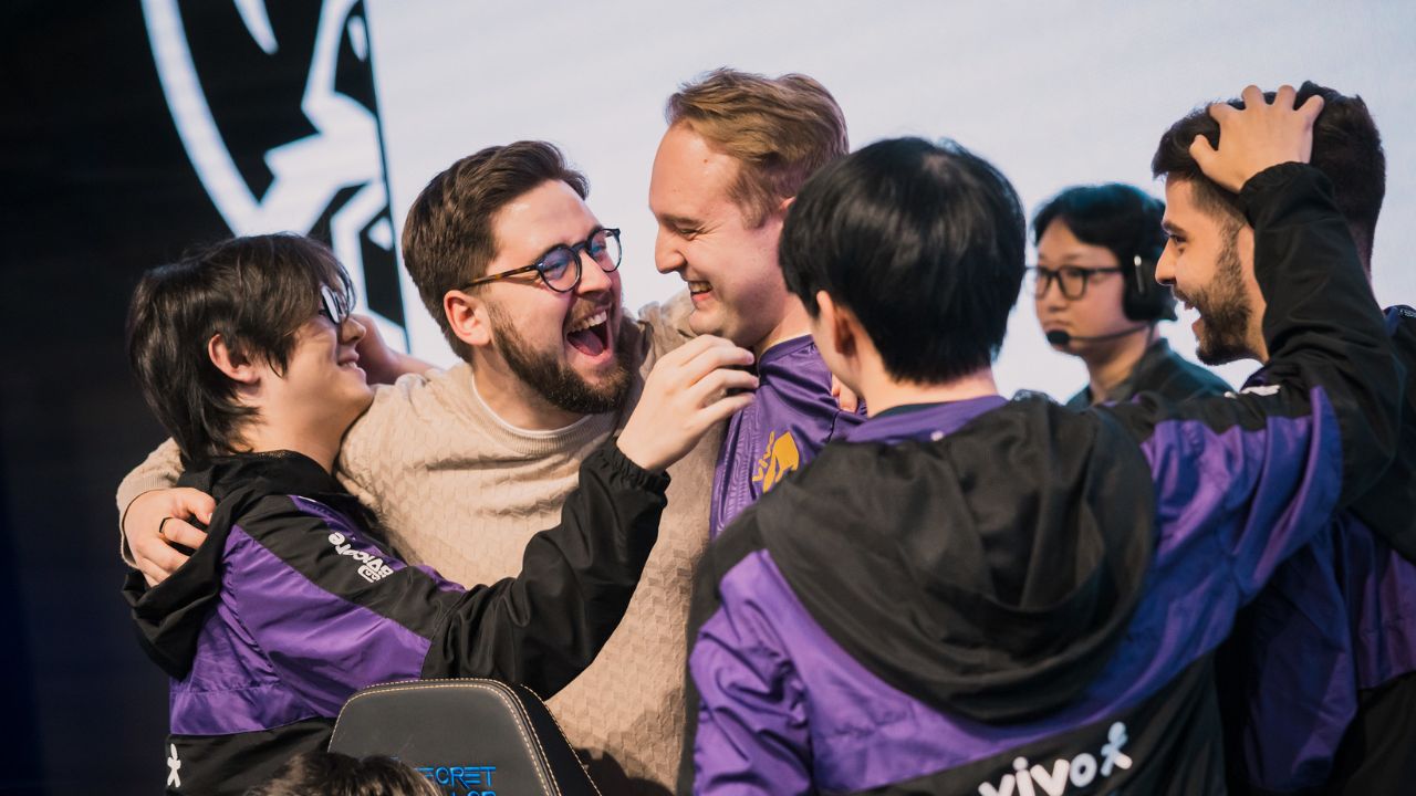 Worlds 2025: Clutch! Veja a manipulação nos drafts da VKS contra o PSG