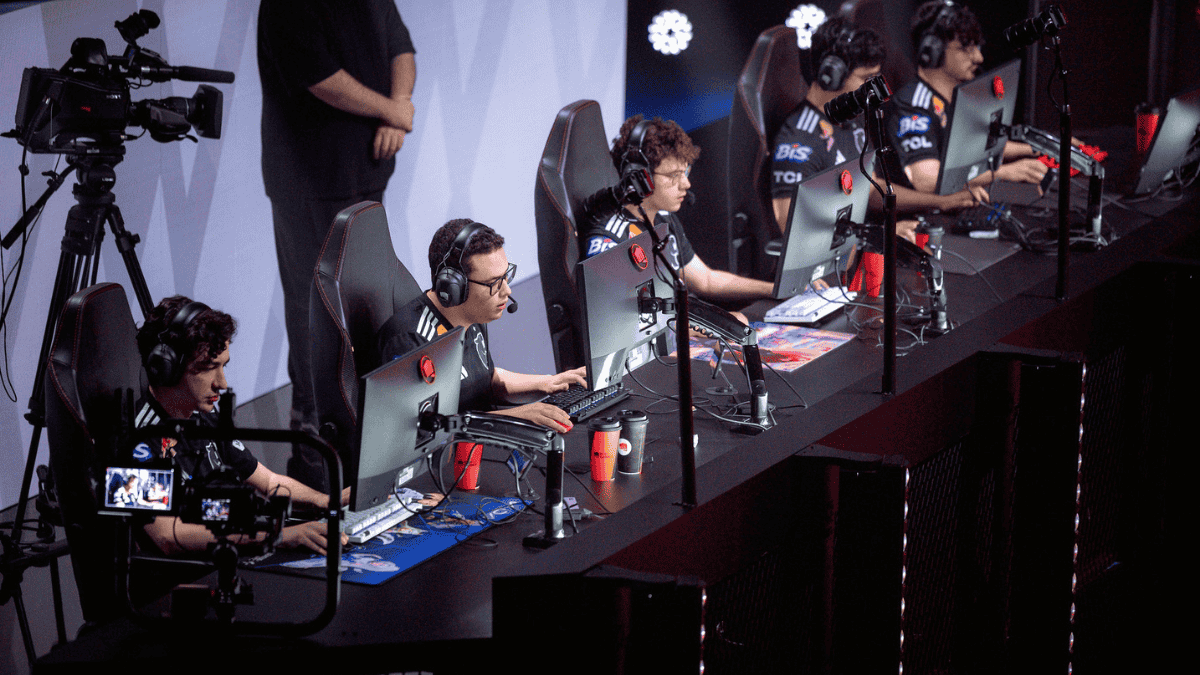 Americas Cup 2026: “Na lane, times do Brasil desafiaram mais a gente”, diz coach da FURIA sobre níveis de LCS e CBLOL