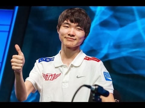 Faker de Sivir vs Deft de Vayne na Bot Lane