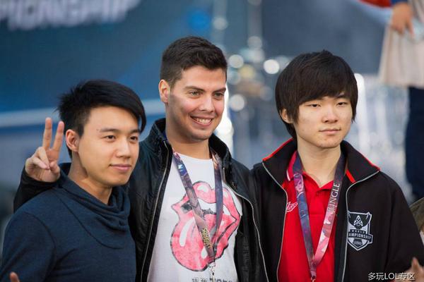 Faker é Atualmente o Primeiro e Segundo Lugar da SoloQ Coreana