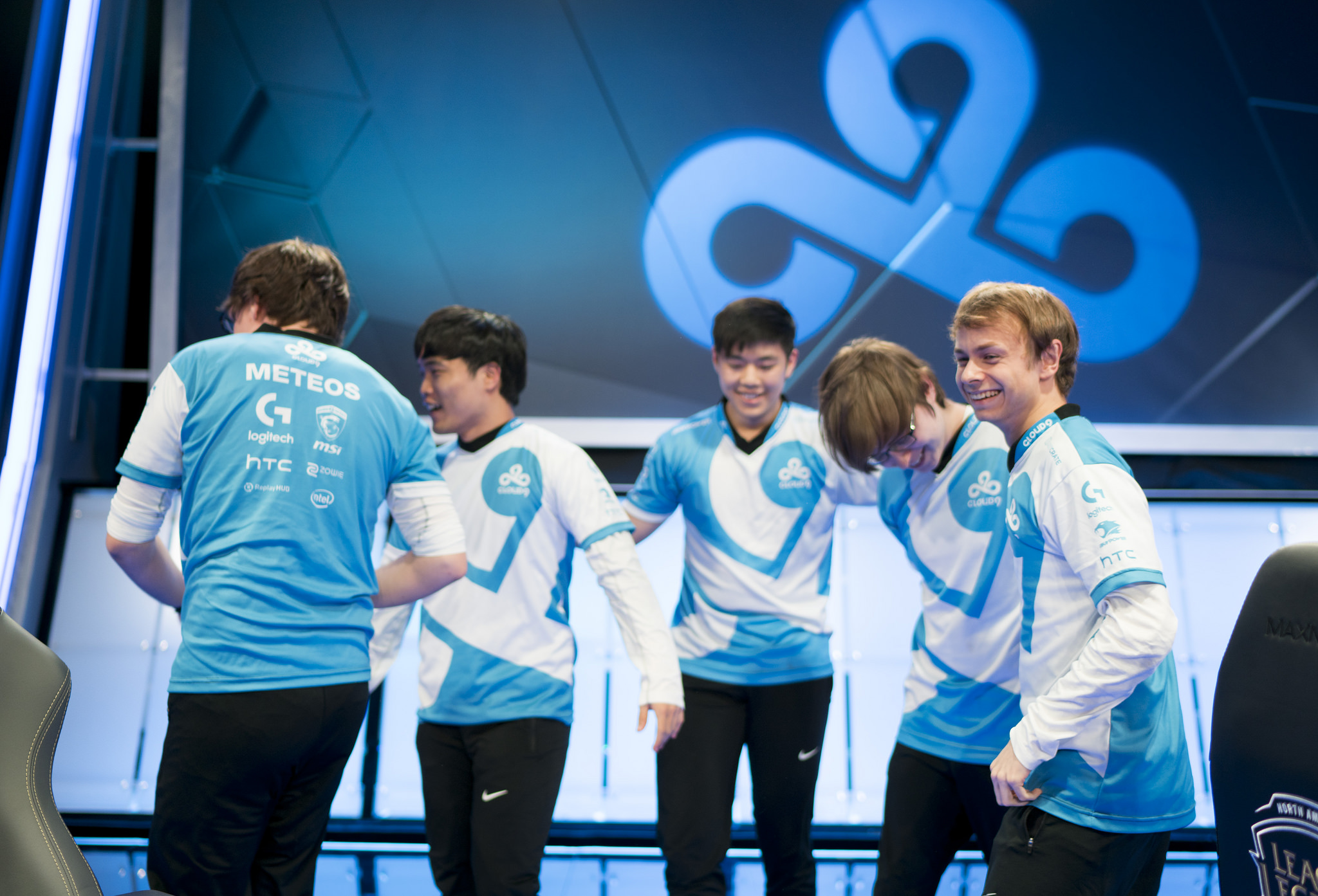 Veja – Jogada incrível de Impact em C9 vs NV