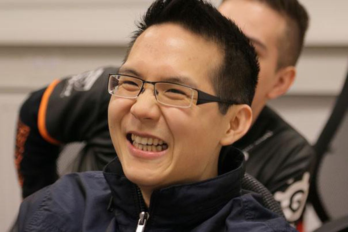 Organização francesa contrata YellOwStaR como treinador de sua equipe de LoL