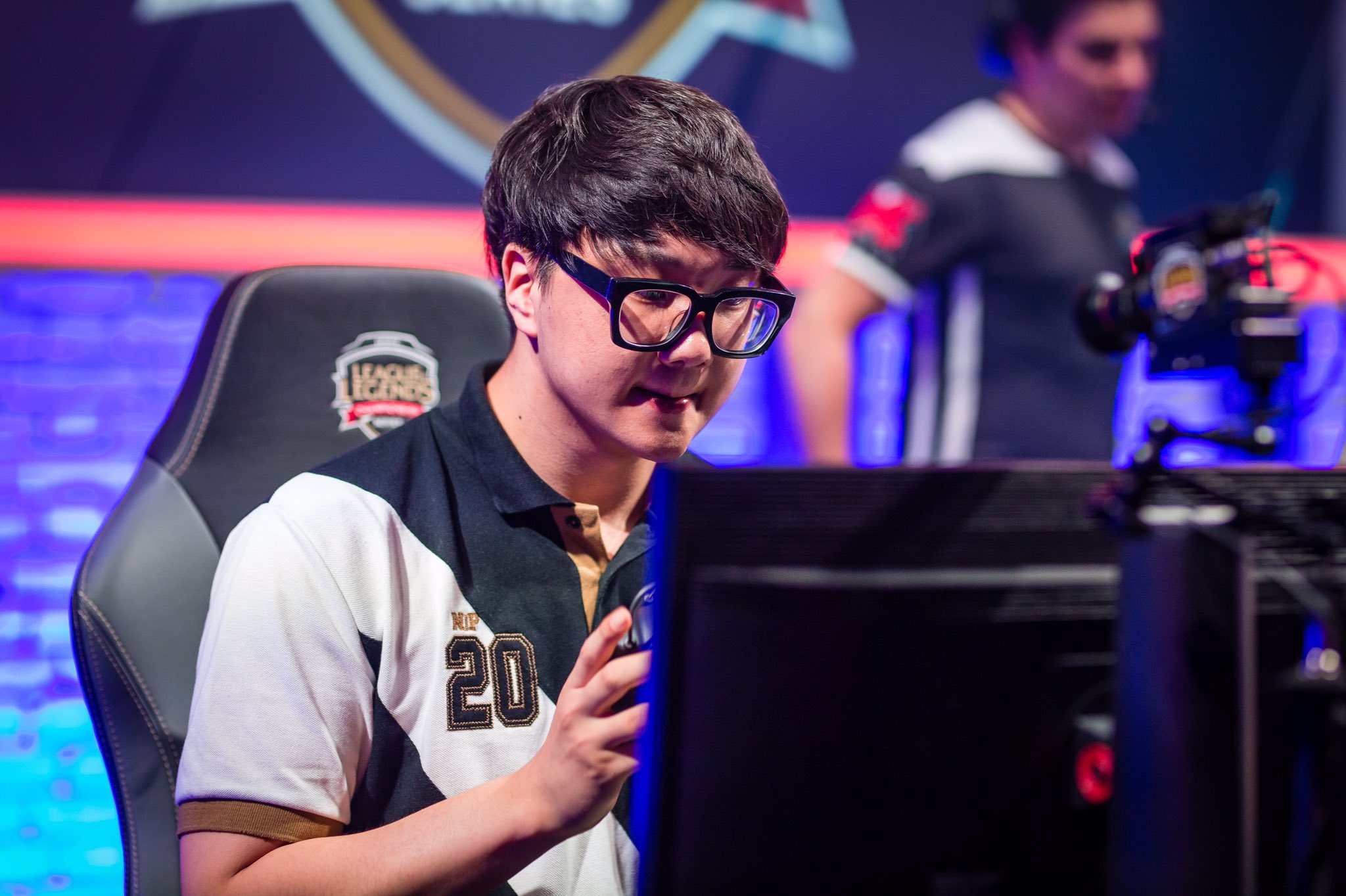 Após perder os cinco jogadores, ROCCAT anuncia Profit para 2018