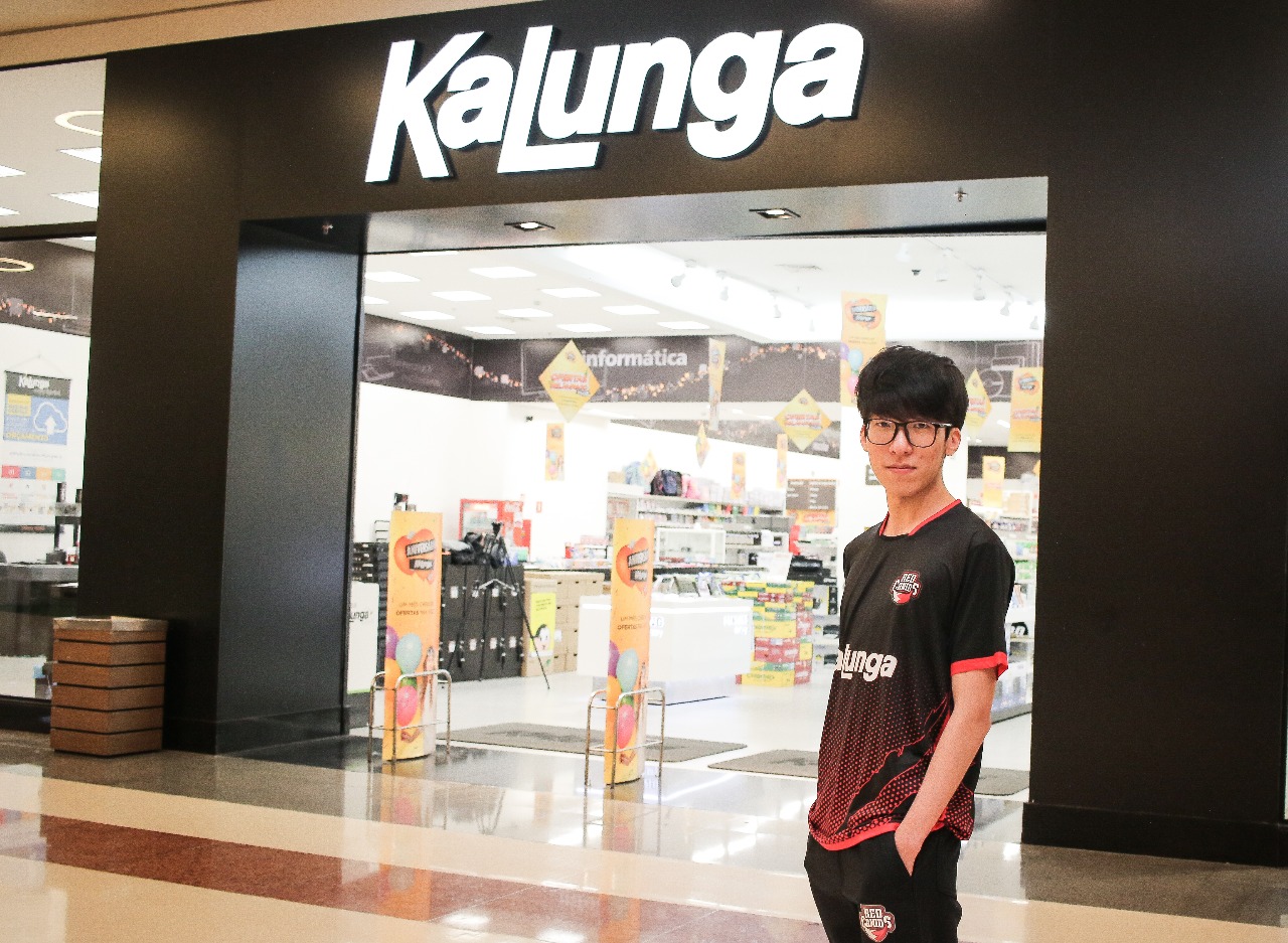 RED Canids anuncia Kalunga como novo patrocinador