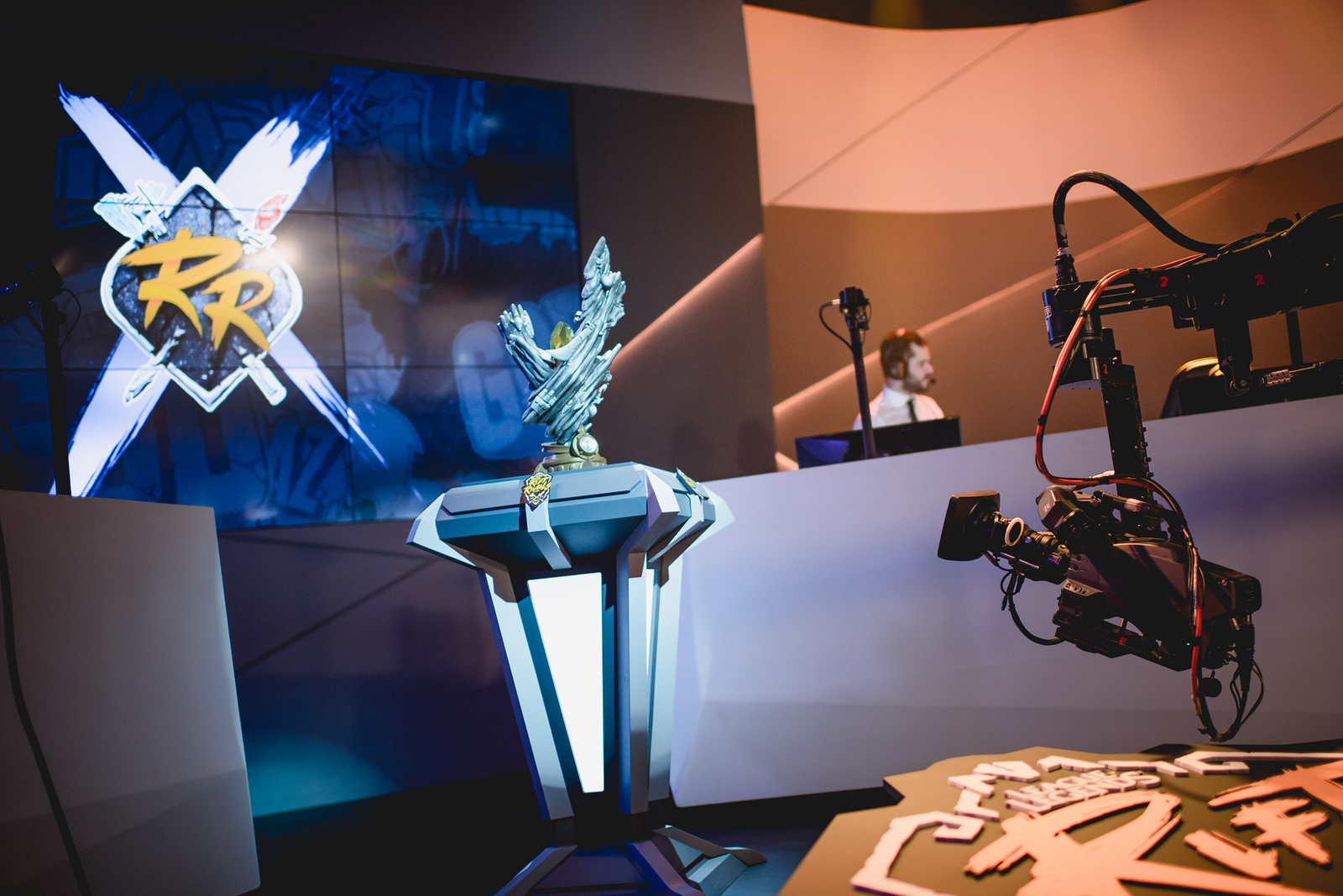 KaBuM e Keyd terminam no 1-1 após primeiro dia do Rift Rivals