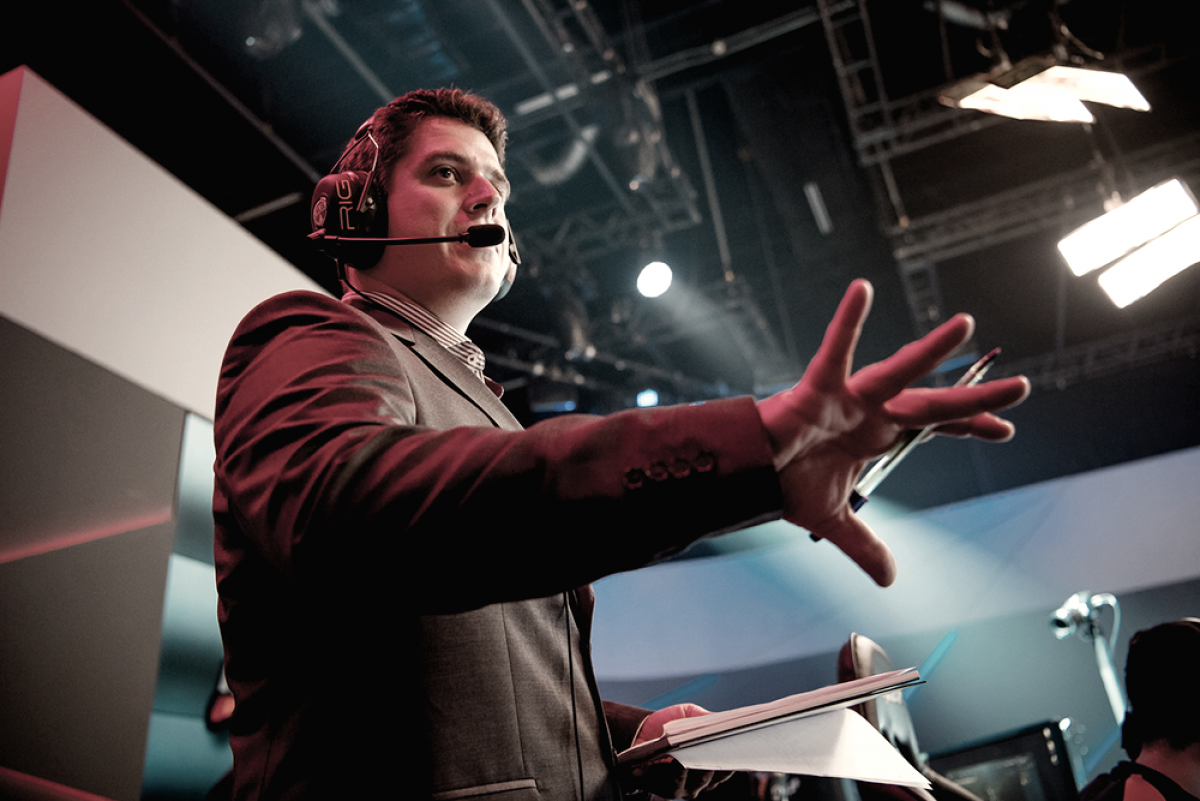 Técnico campeão brasileiro no 1º split, Nuddle analisa últimas semanas do CBLOL e dá palpites para a Escalada