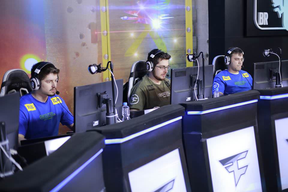 FaZe Clan estreia com vitória no BR6; NiP e Immortals empatam