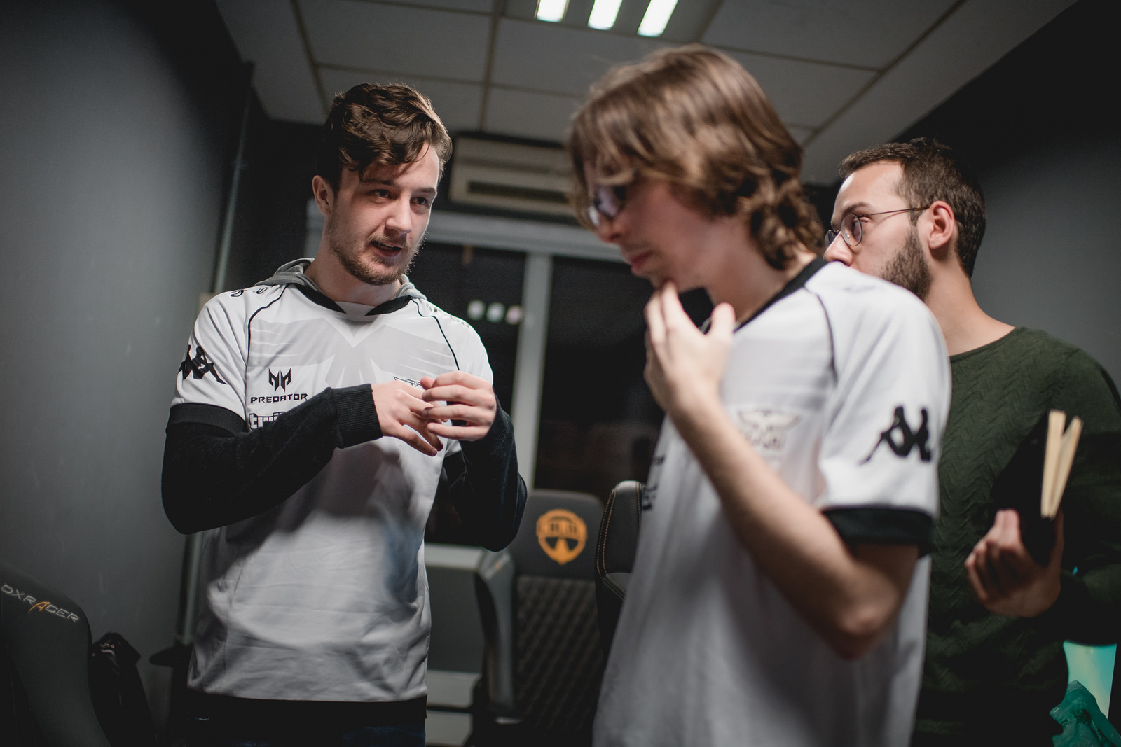 Operation Kino se despede de Kalec e Woodboy