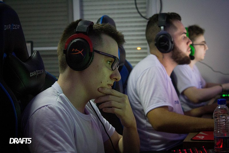 CS:GO: RED Canids contrata Turma do Pagode como time academy