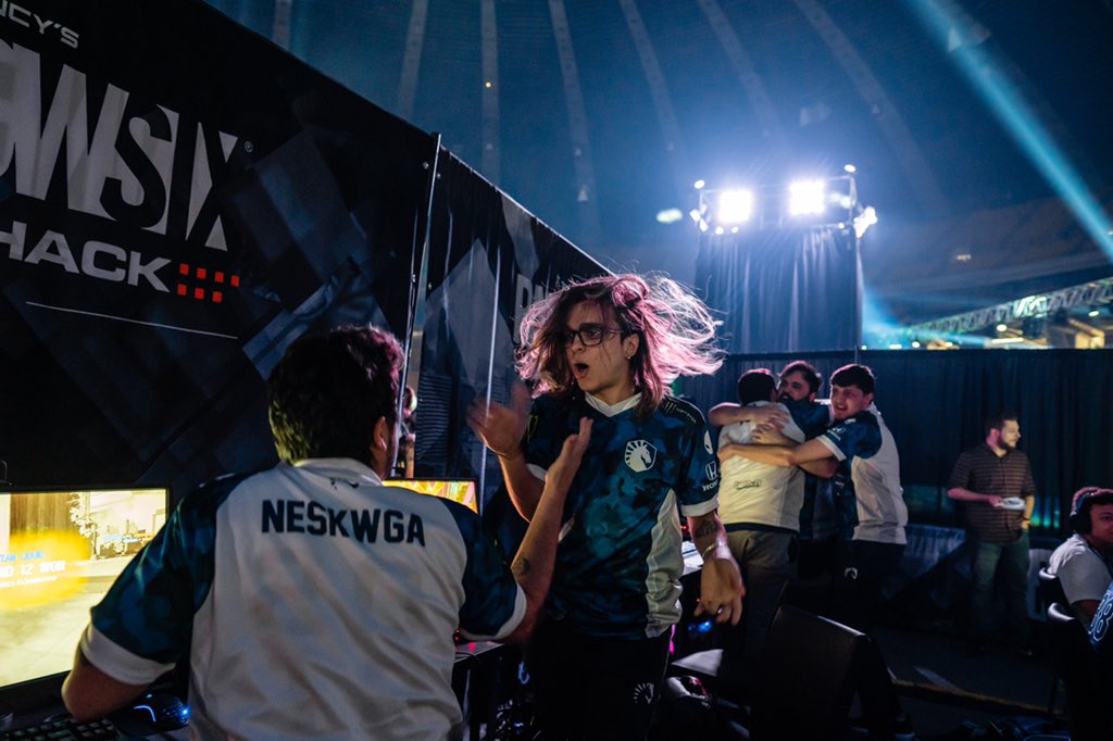 R6: Liquid conquista título da Pro League