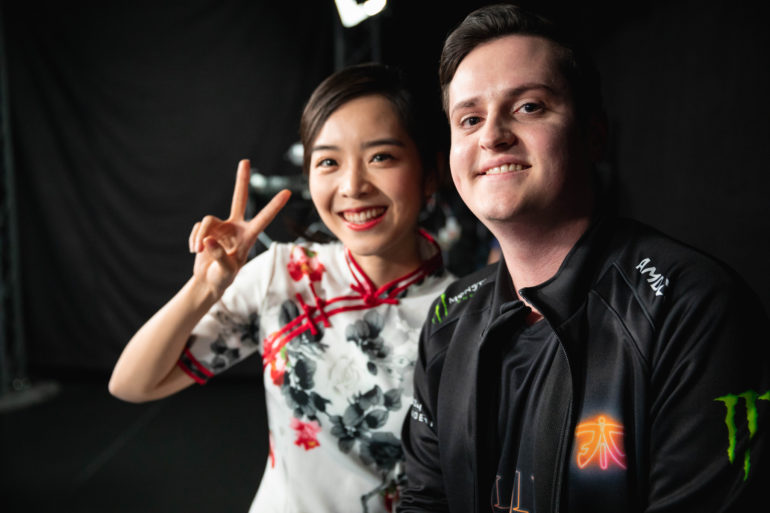 LoL: sOAZ irá se juntar à mesa de análise na final da LPL 2019