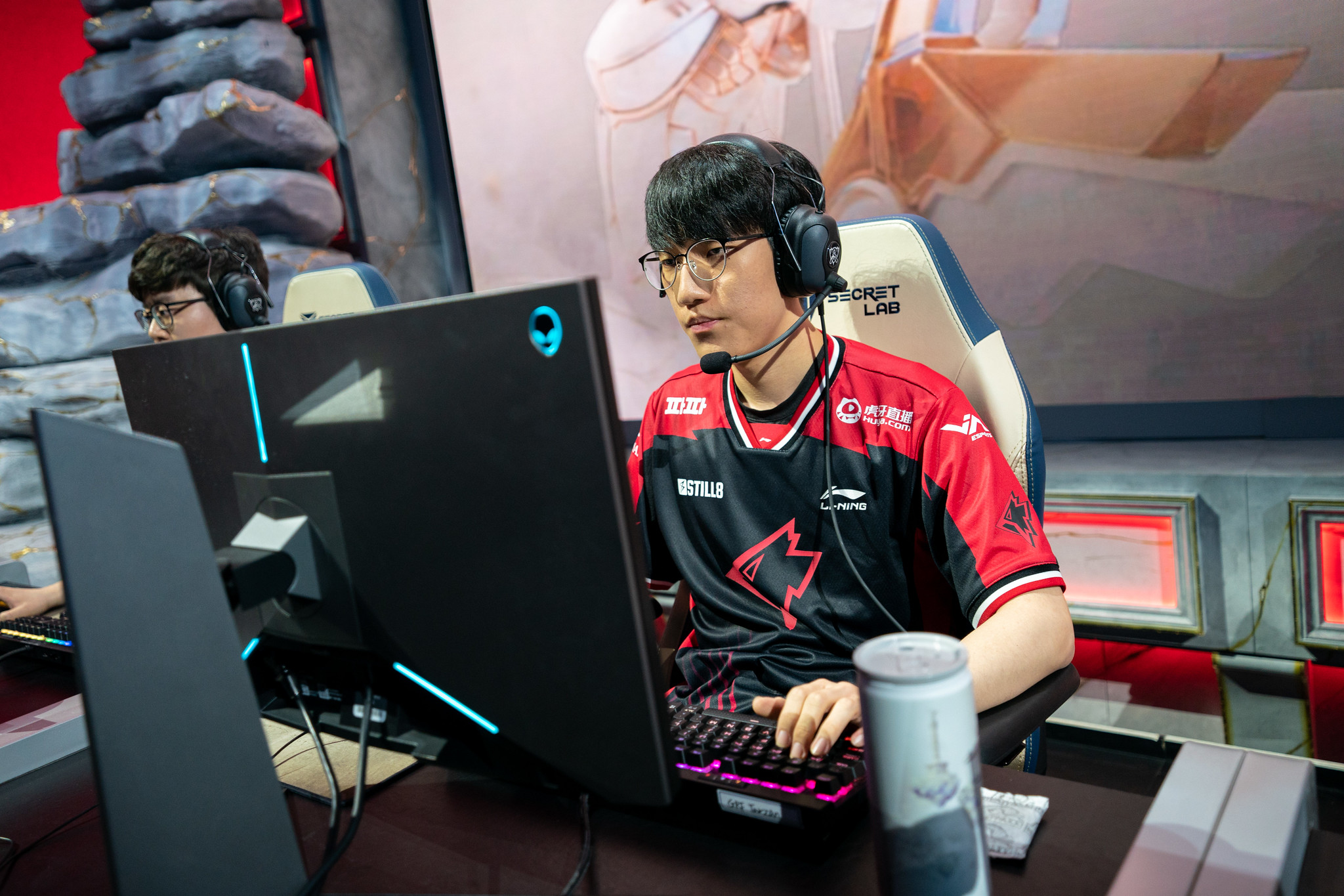 LoL: Tarzan mostra maneira insana de descobrir um teleport inimigo