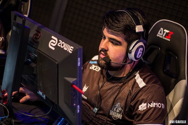 R6: Panico e GdNN1 não fazem mais partes dos planos da Black Dragons