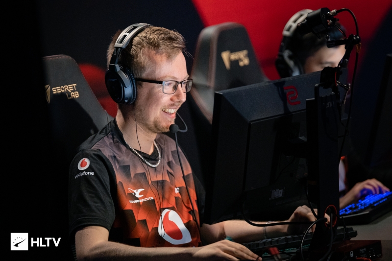 CS:GO: chrisJ vence 1×5 impressionante e garante round para a mousesports