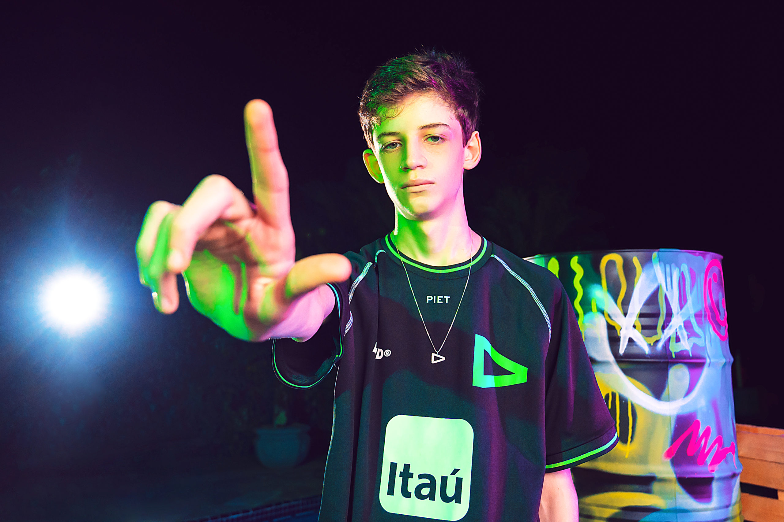 Fortnite: LOUD anuncia a contratação de Frosty