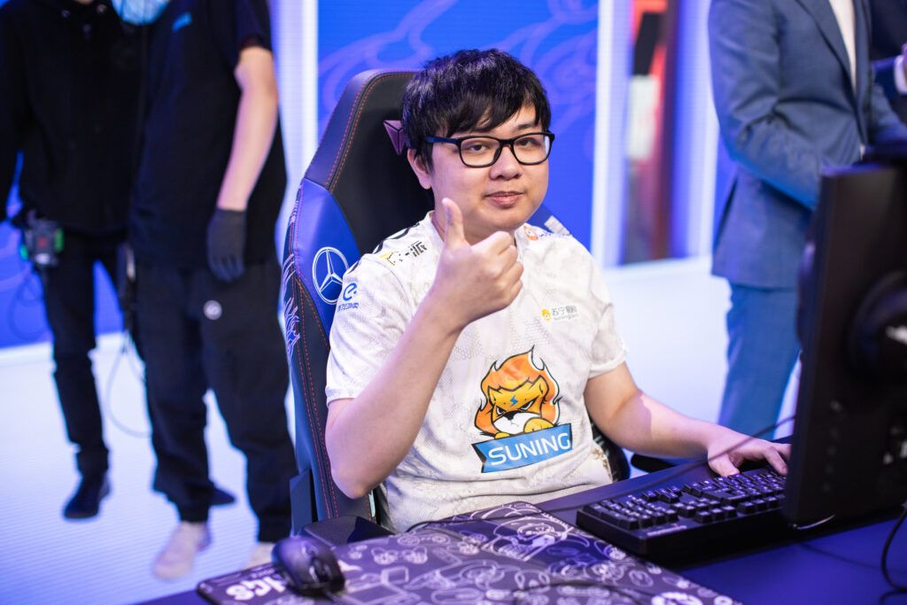 LPL 2021: Como o SOFM fez o Kha’Zix funcionar no meta atual