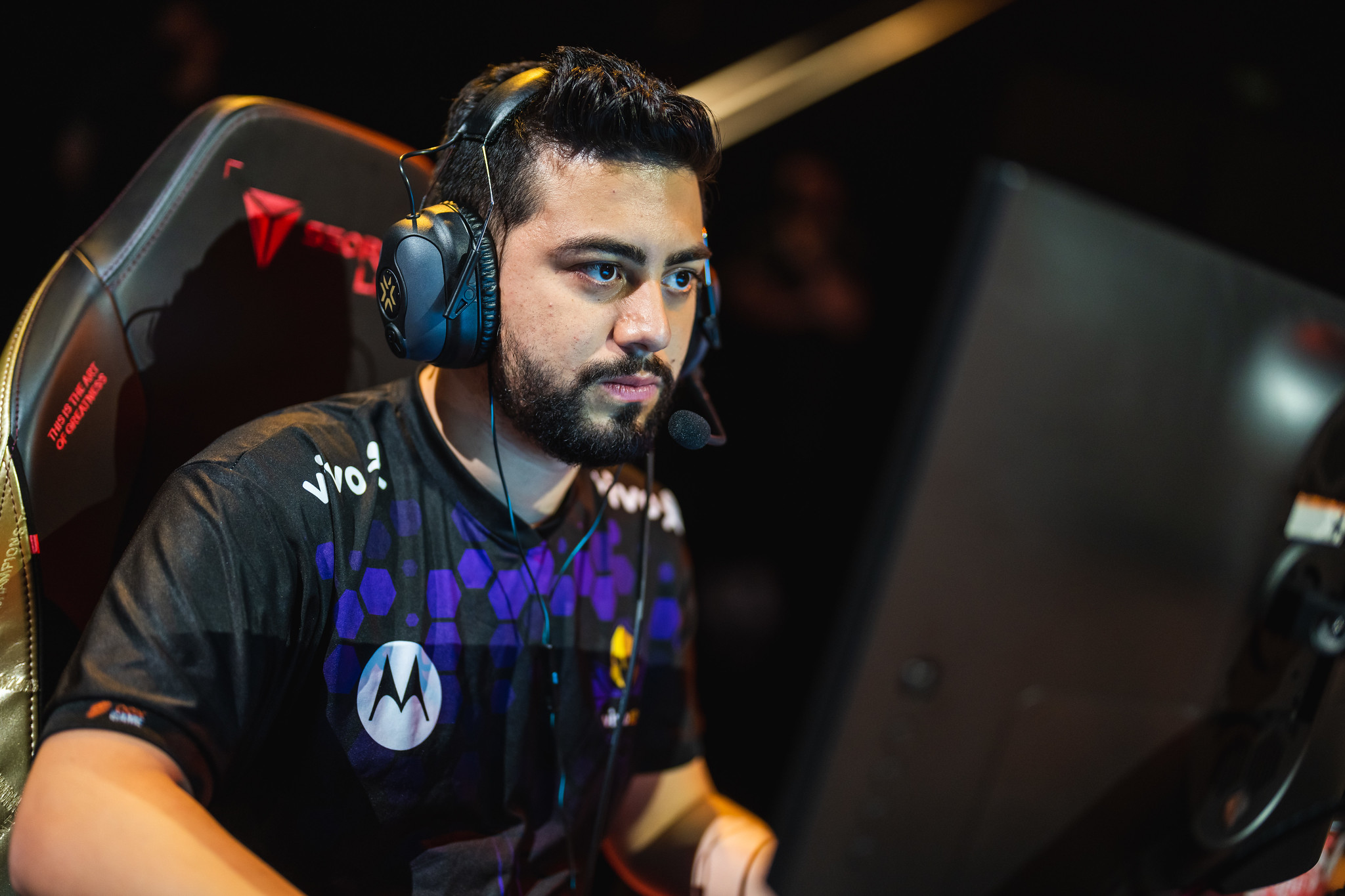 VALORANT: Depois de v1xen, JhoW também vai para o banco da Vivo Keyd