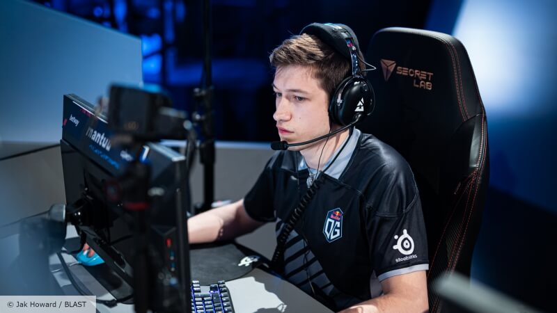 BLAST Premier Spring Groups 2022: OG domina grupo B