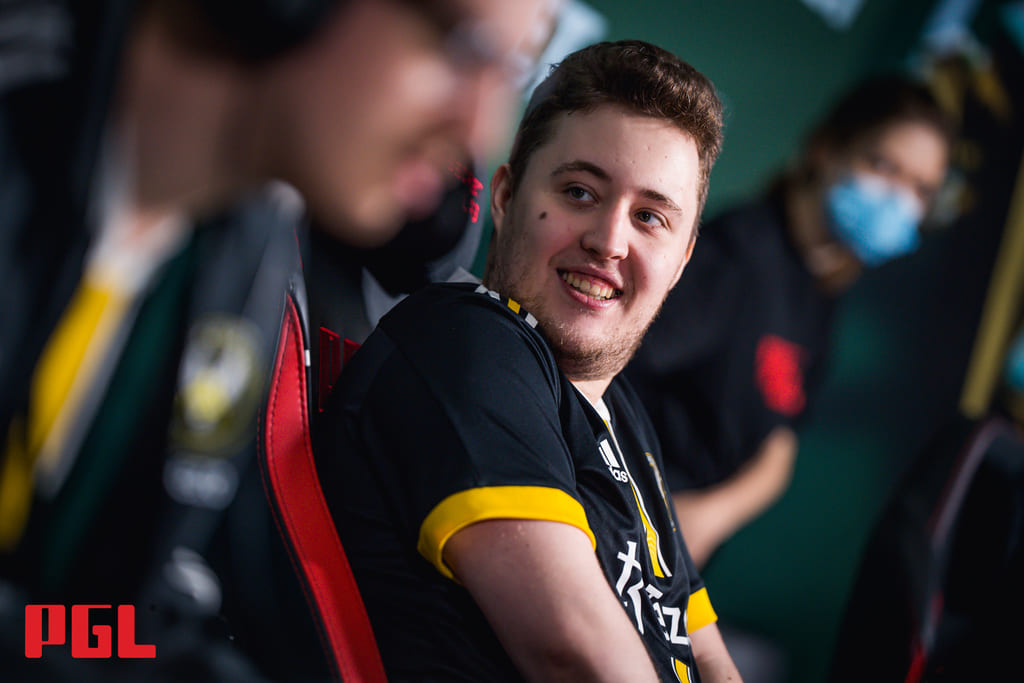 PGL Major Antwerp: Na estreia, ZywOo termina jogo sem sofrer eliminações