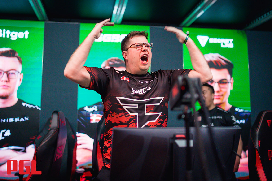 PGL Major Antwerp: FaZe vence NaVi e é campeã