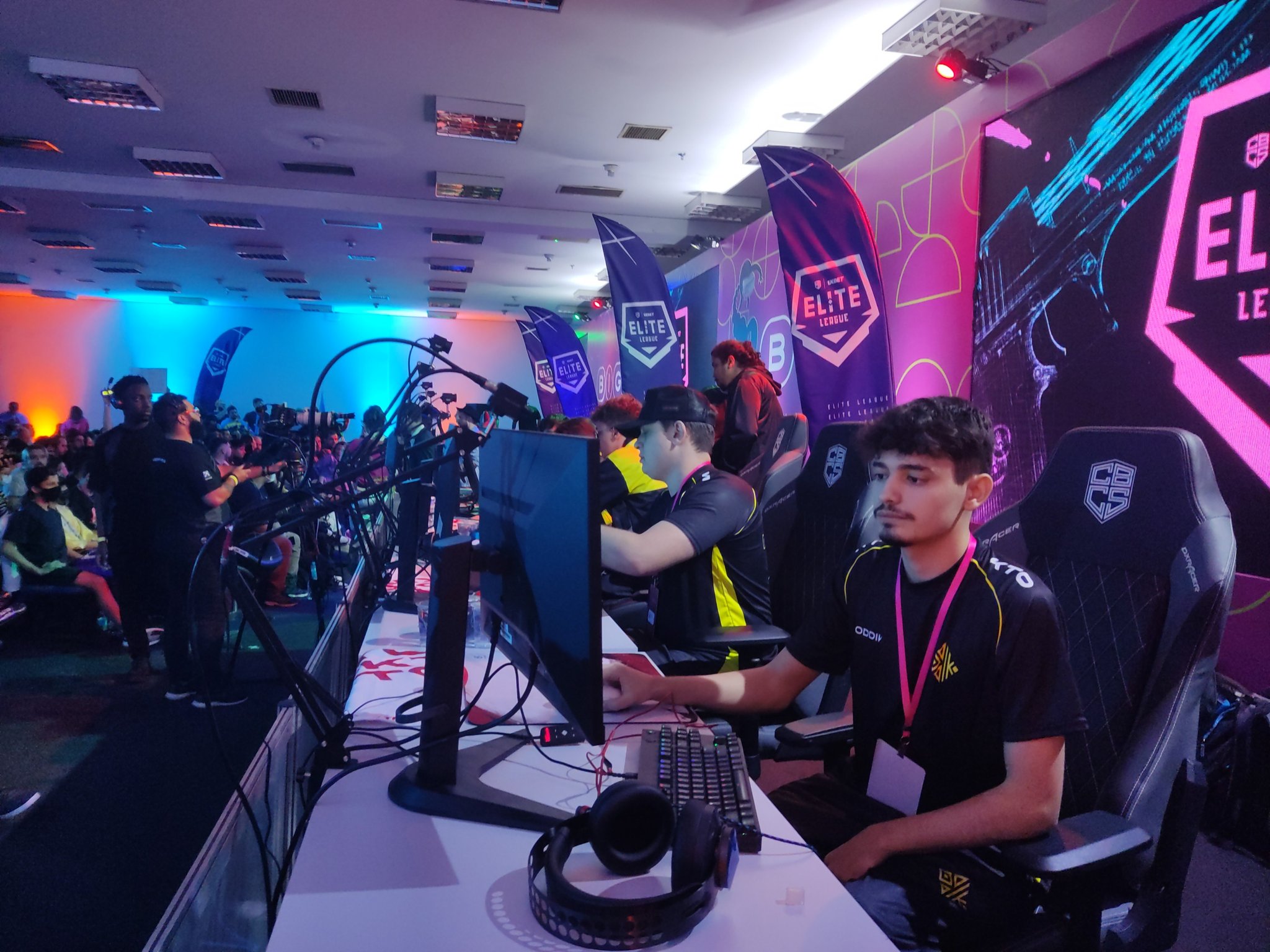 CS:GO: ODDIK vence Paquetá e fatura título da MEG